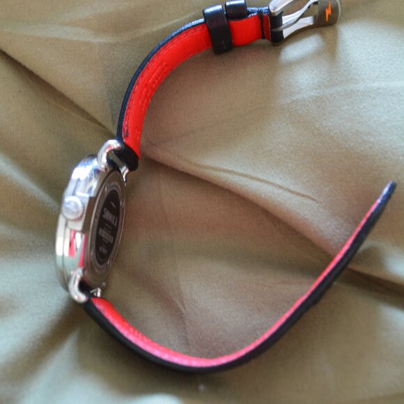 Men’s Shinola Detroit 41mm Runwell Aragonite 1069 Watch - Picture 3 of 4